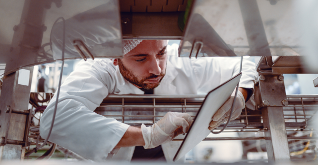 Dozuki delivers training on the job